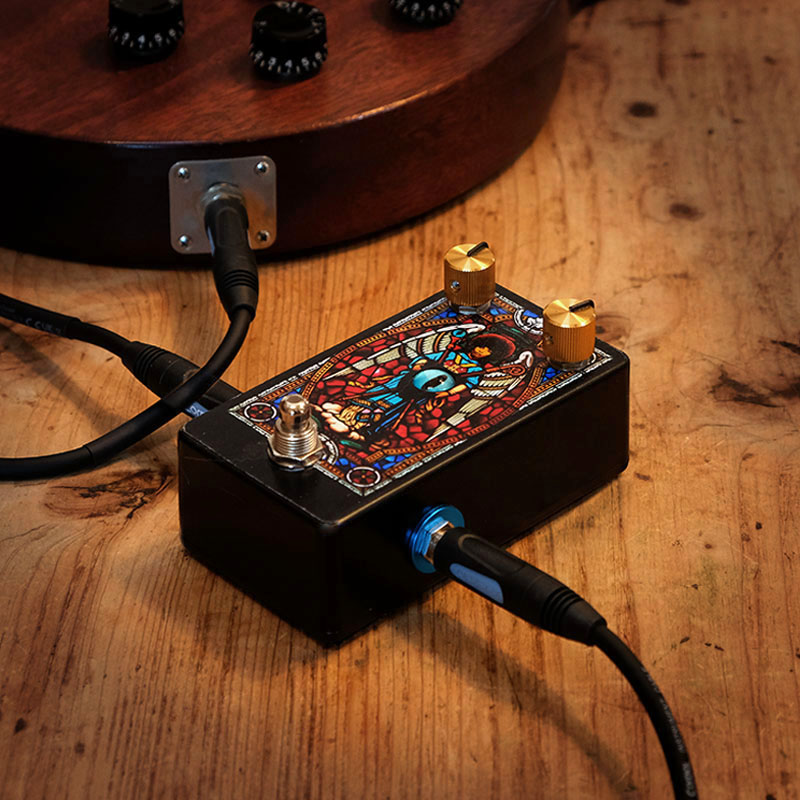 Angel Cat handmade analog guitar pedal