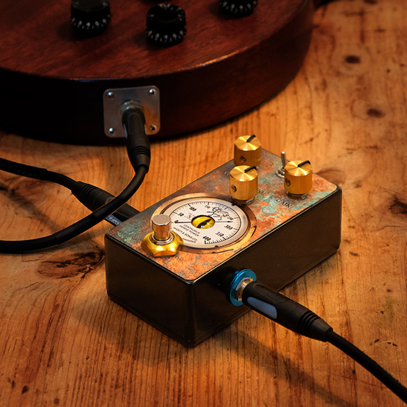 Centaurus Cat handmade analog guitar pedal