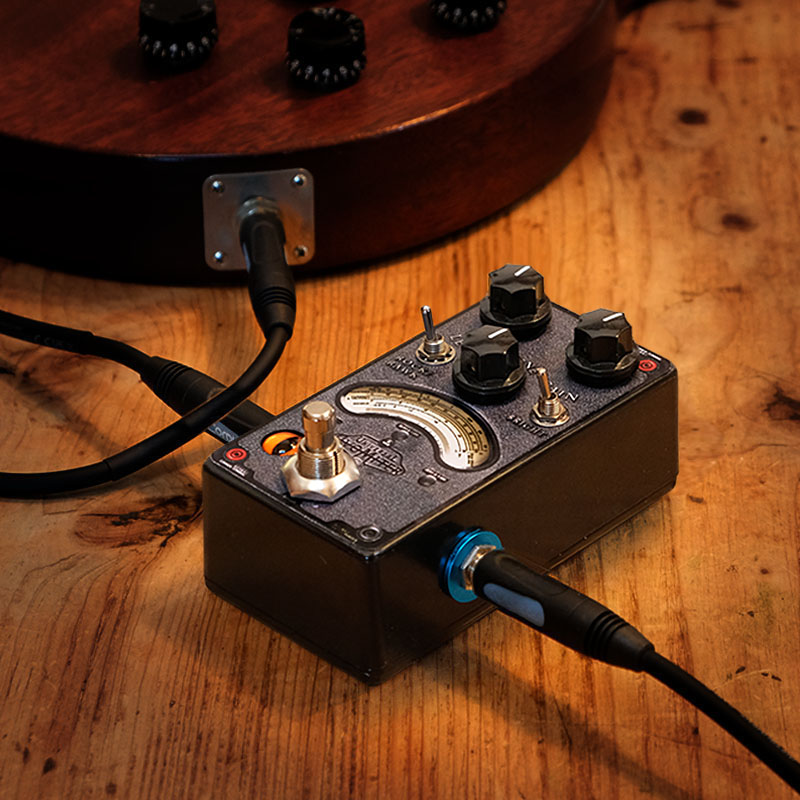 Plexi Cat handmade analog guitar pedal