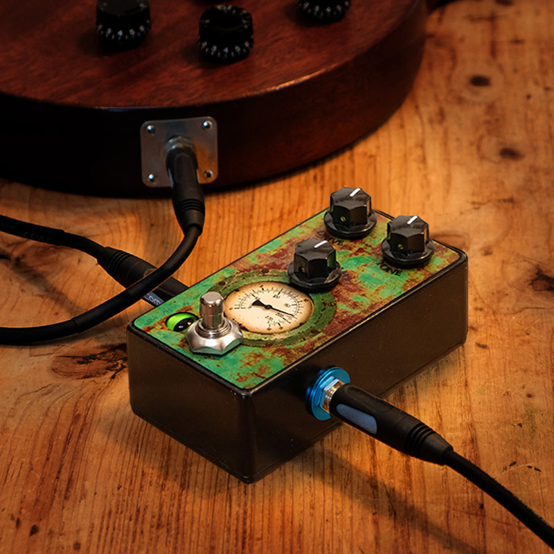 Screamer Cat handmade analog guitar pedal
